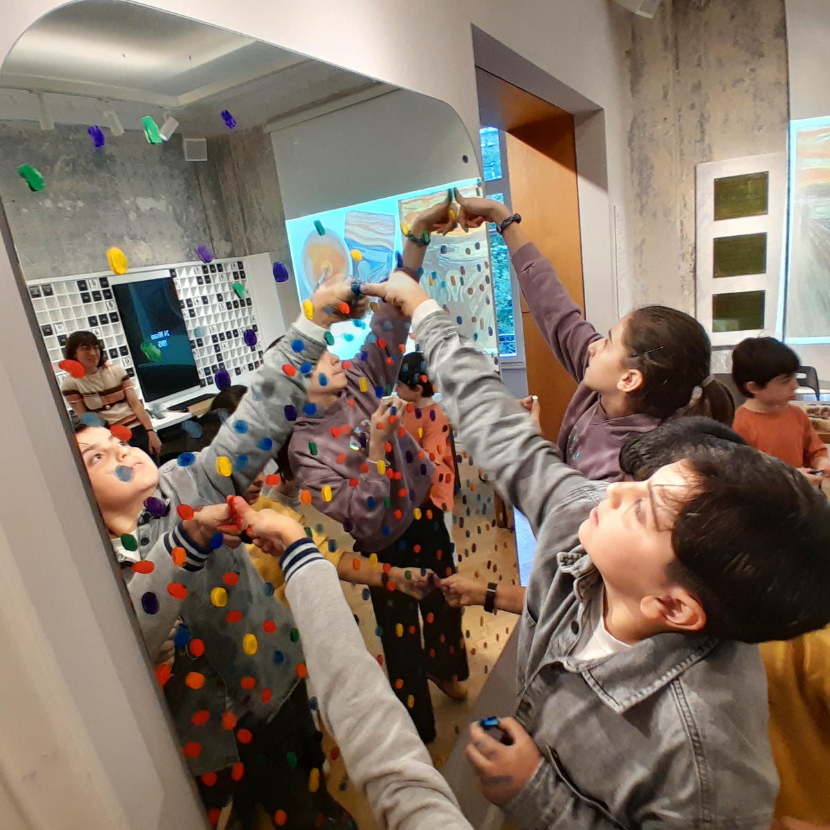 Çocuklar 23,5 Nisan Hafıza Mekânı'nda buluştu